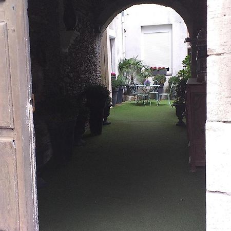 Appart 2 Pieces Et Jardin Hyper Centre Ville Angers Esterno foto